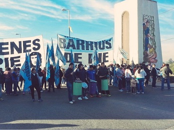 BARRIOS DE PIE